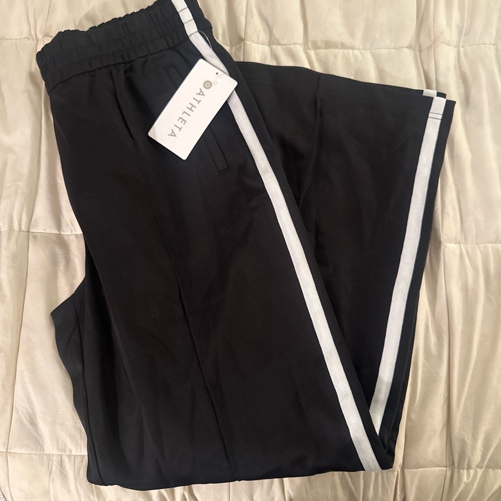Athleta black tempo wide leg track pants